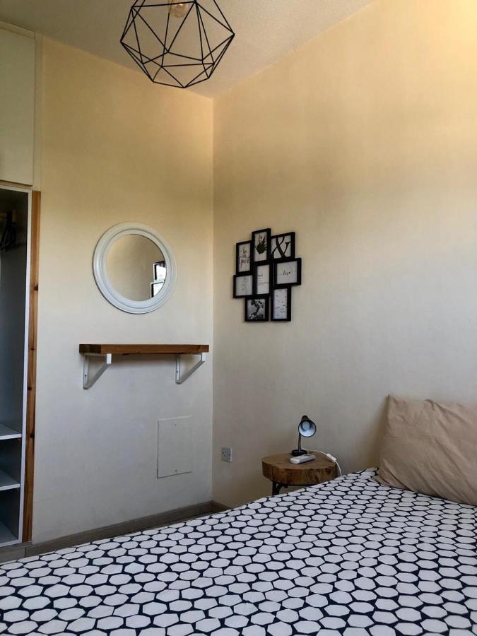 Evitas House Paphos ภายนอก รูปภาพ