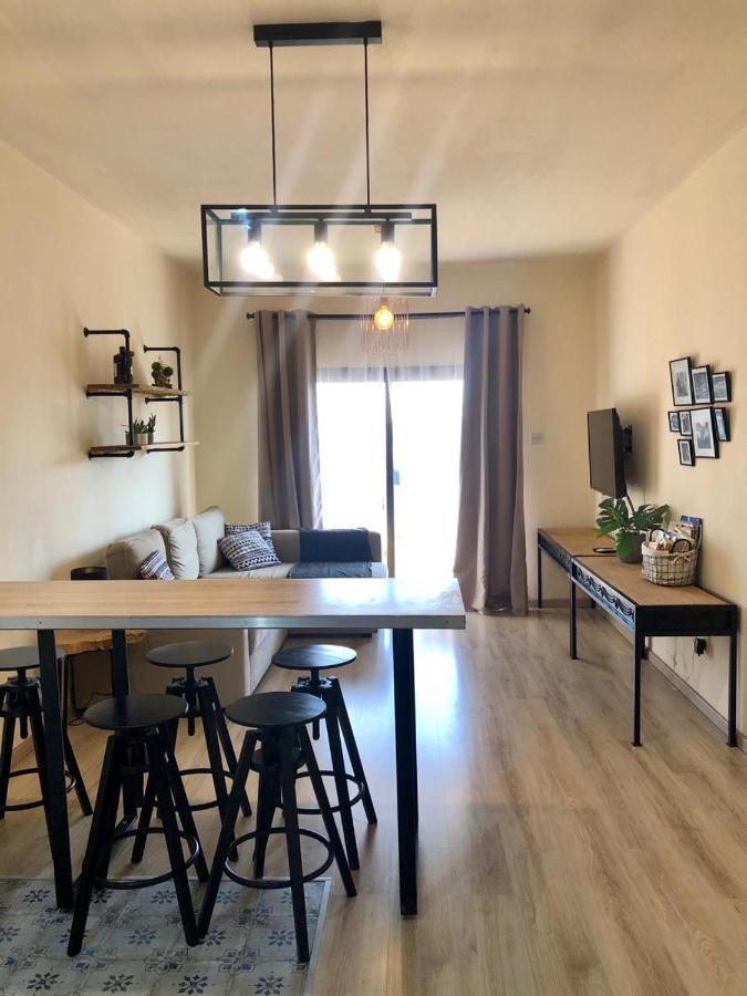 Evitas House Paphos ภายนอก รูปภาพ