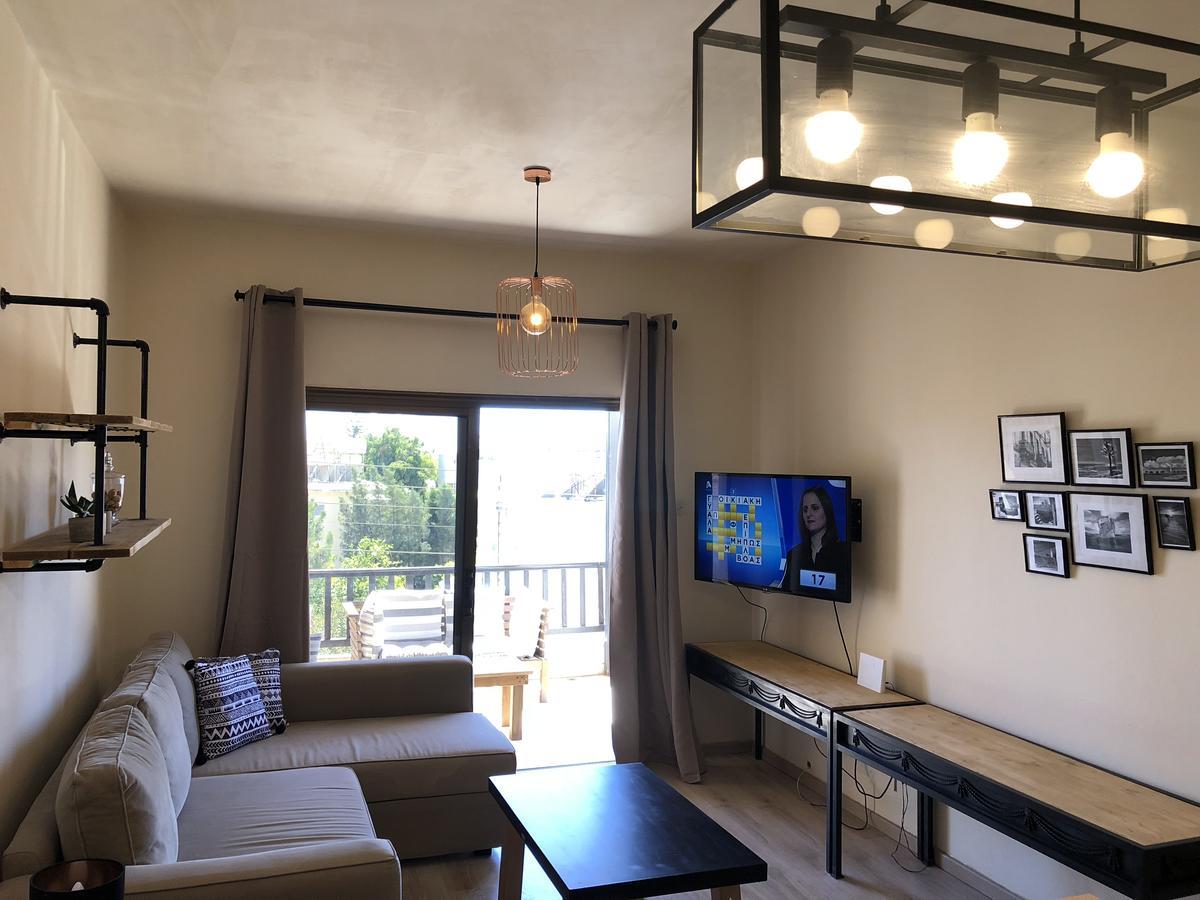 Evitas House Paphos ภายนอก รูปภาพ
